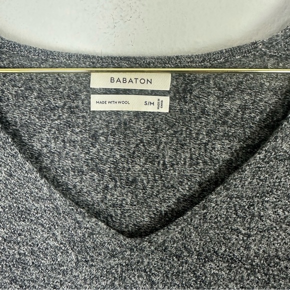 Aritzia Babaton ERIN V Neck Sweater Top Heather Gray Wool + Linen Size S/M - Picture 6 of 7
